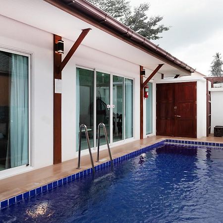 Oyo 1043 The Sun Pool Villa ボプート エクステリア 写真