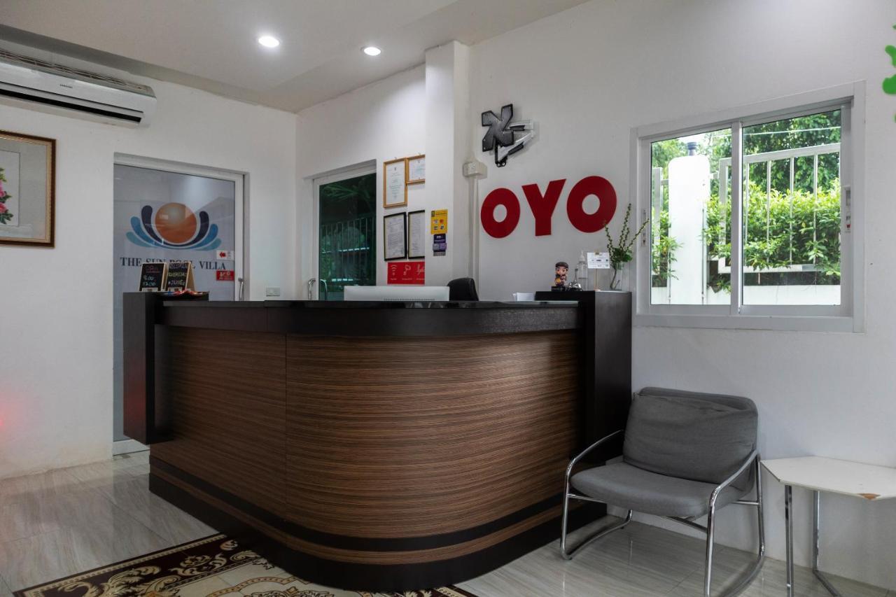Oyo 1043 The Sun Pool Villa ボプート エクステリア 写真