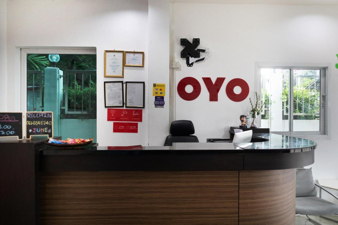 Oyo 1043 The Sun Pool Villa ボプート エクステリア 写真